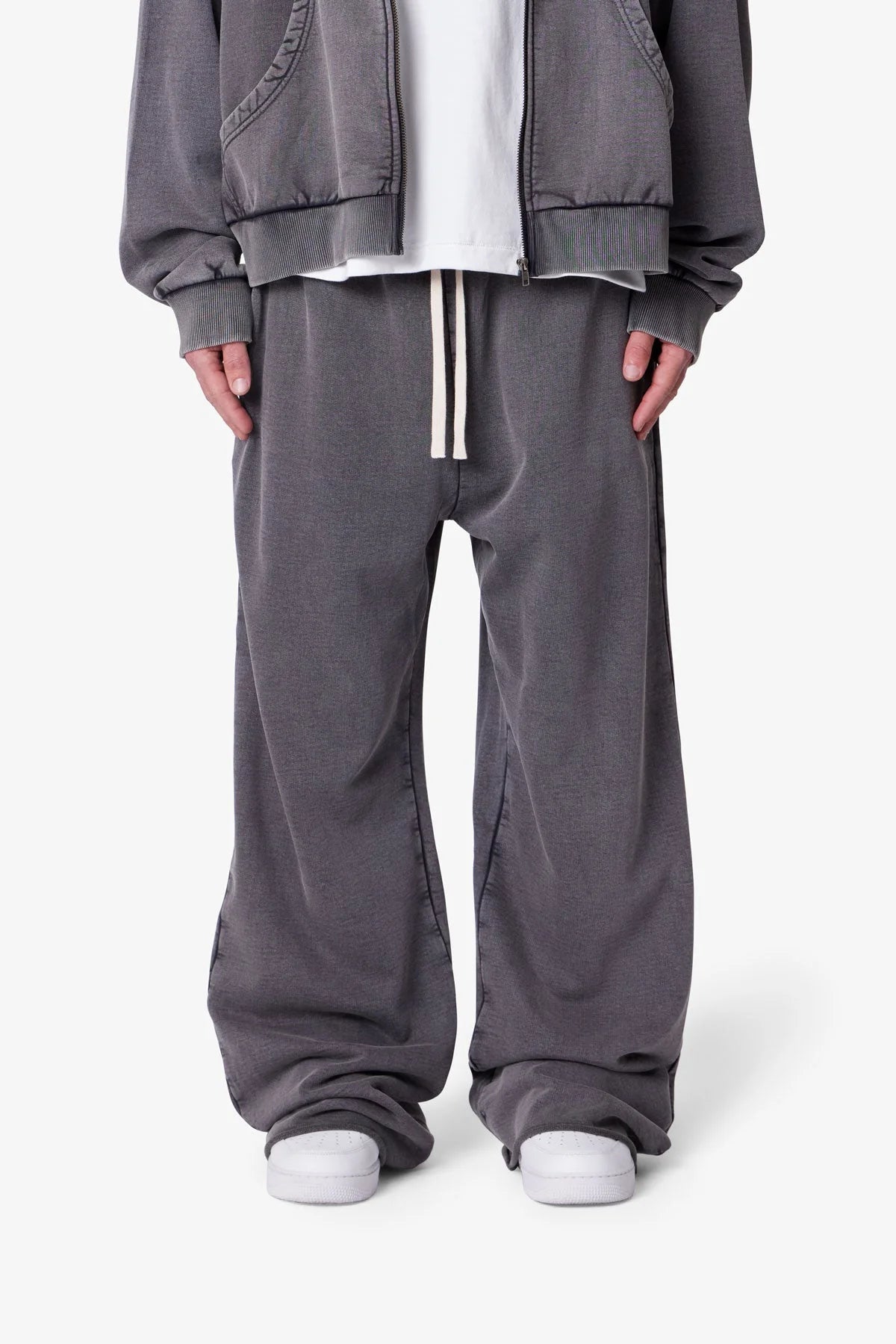 Ultra Baggy Fleece Sweatpants - Vintage Black