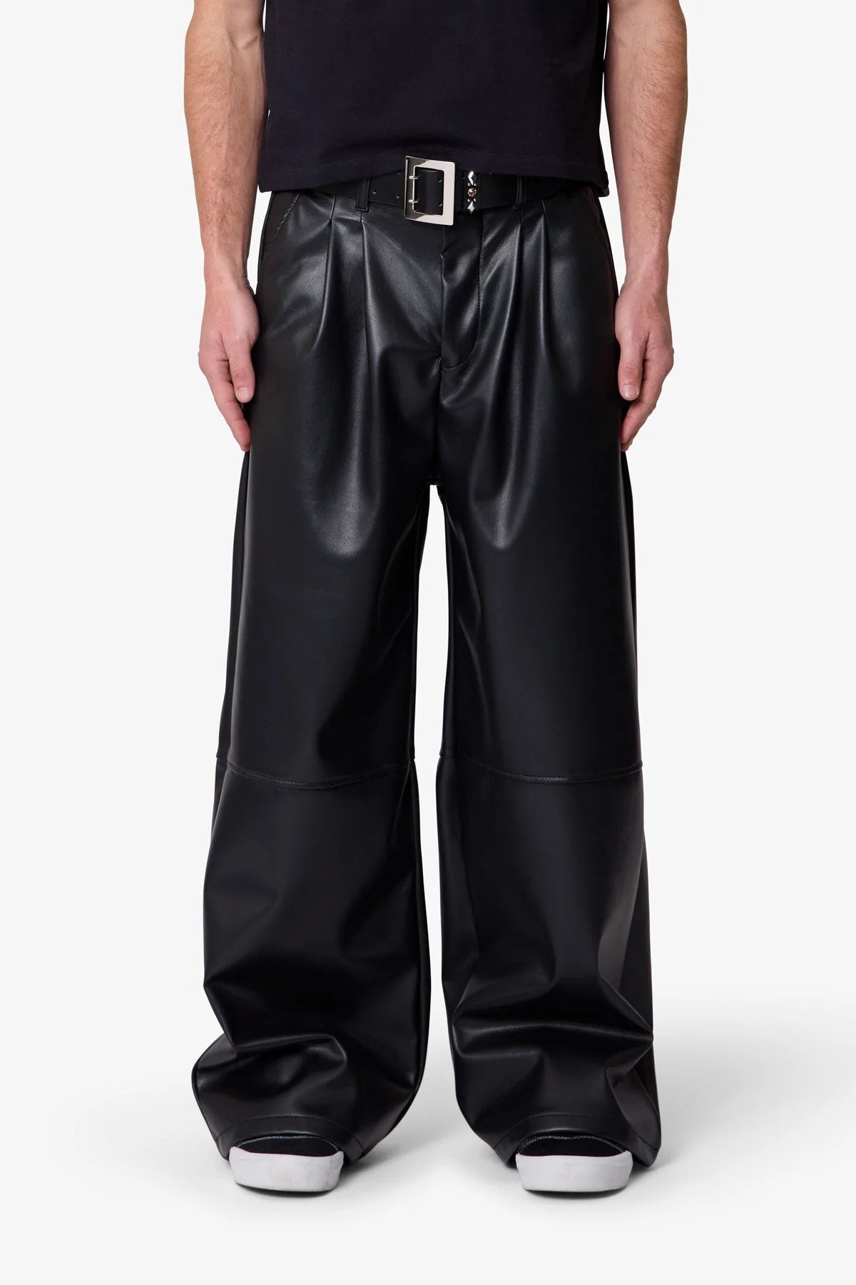 Leather Pleated Trouser - Black