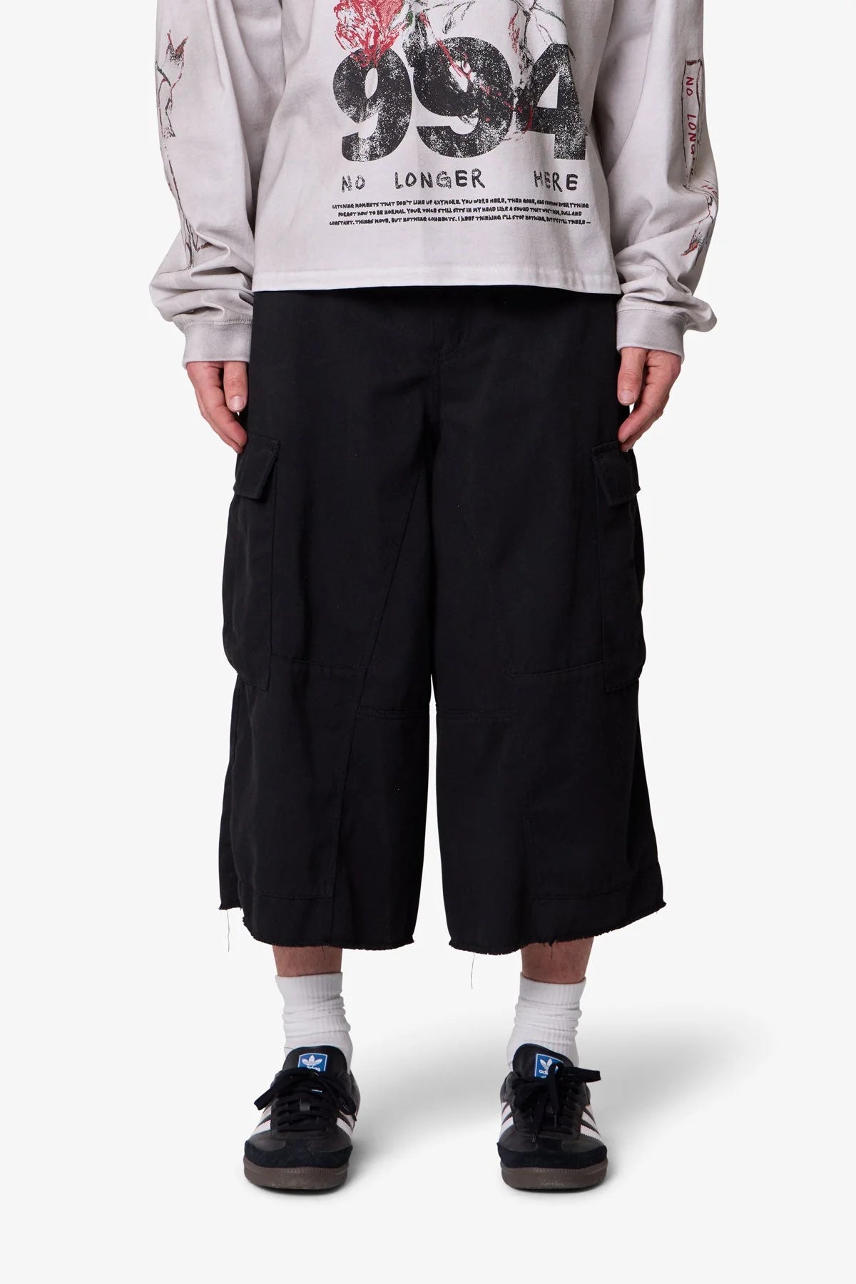 Extra Long Cargo Shorts - Black