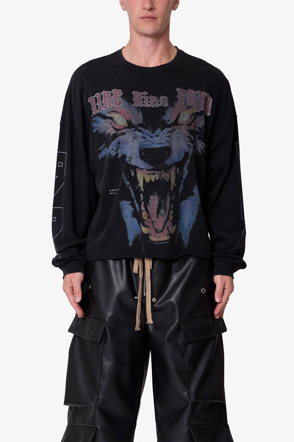 994 Wolf L/S Tee - Black
